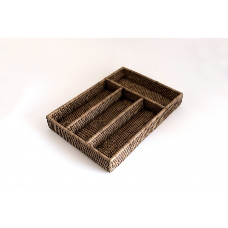 Bandeja de ratán para cubertería de Ishela  (pequeña)